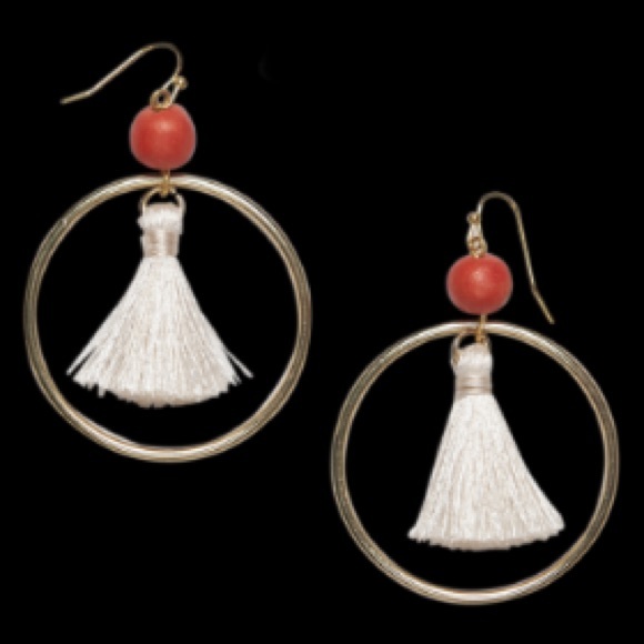 Young Living Drops of Joy Diffuser Earrings NWT - Picture 2 of 5